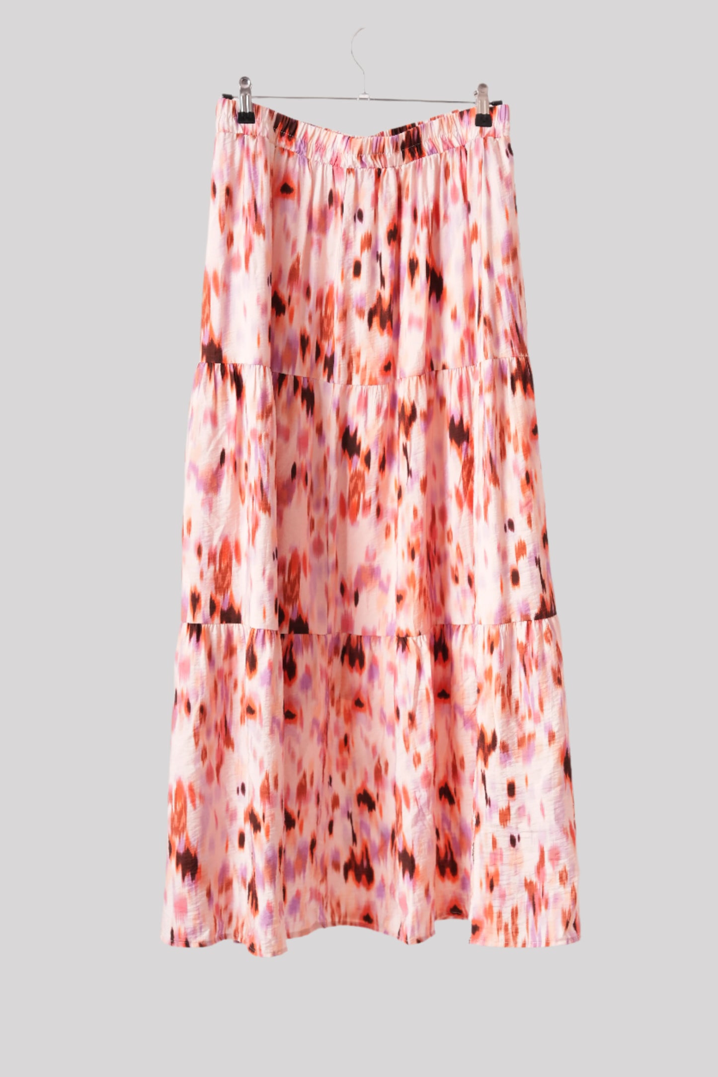 Pink patterned long skirt