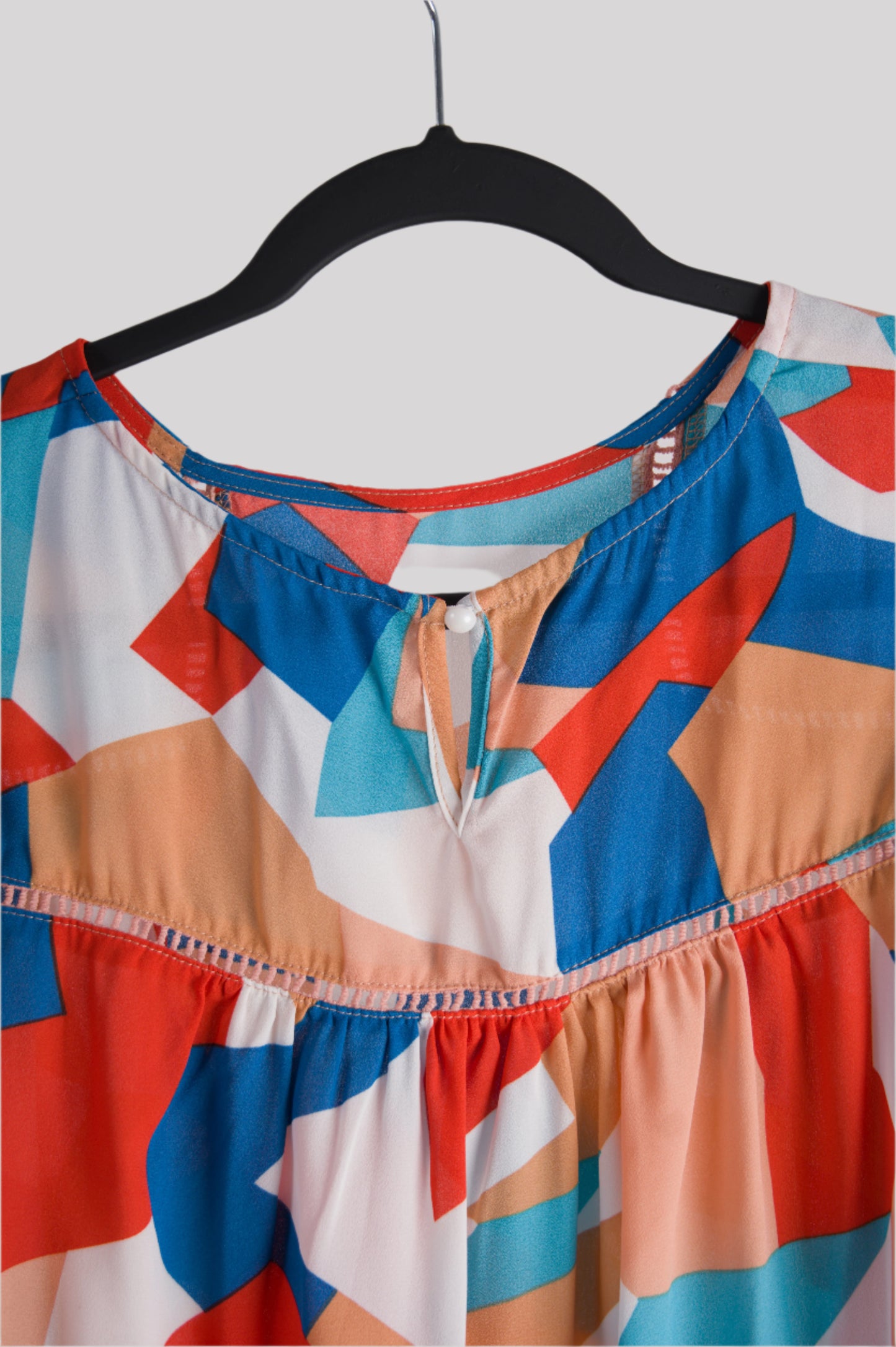 Multicolored blouse