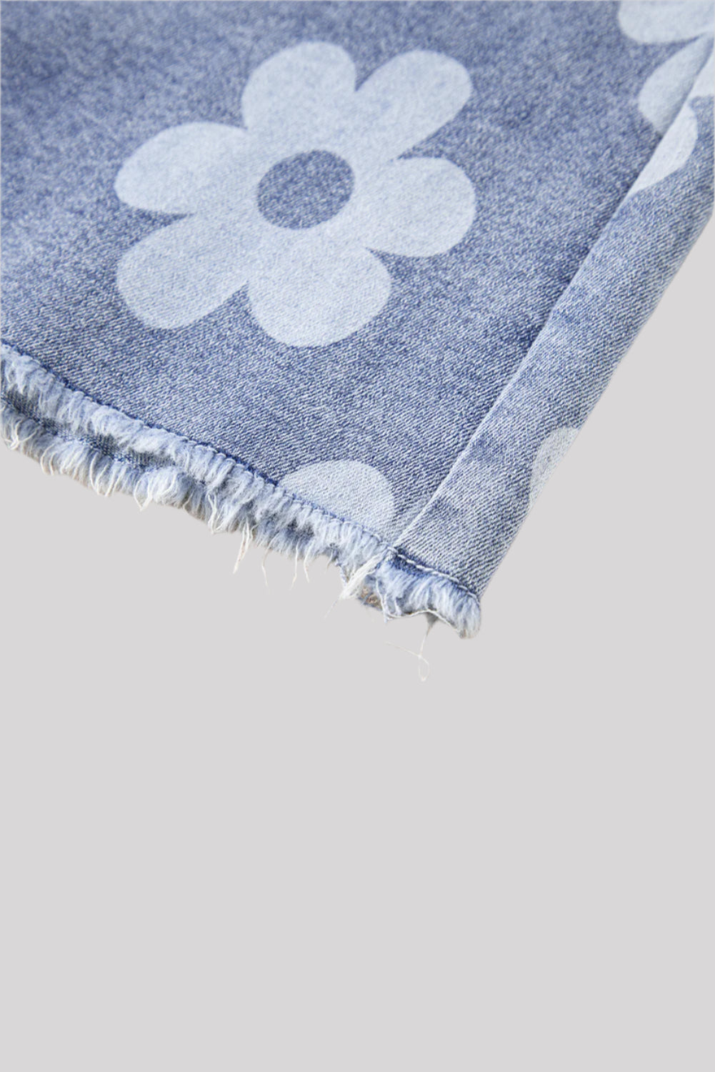 Flower jeans short