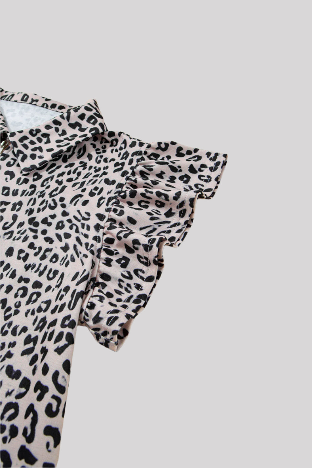 Two piece cheetah set