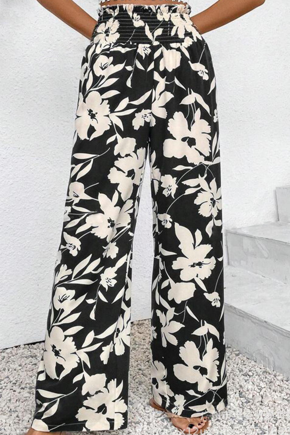 Black beige pants