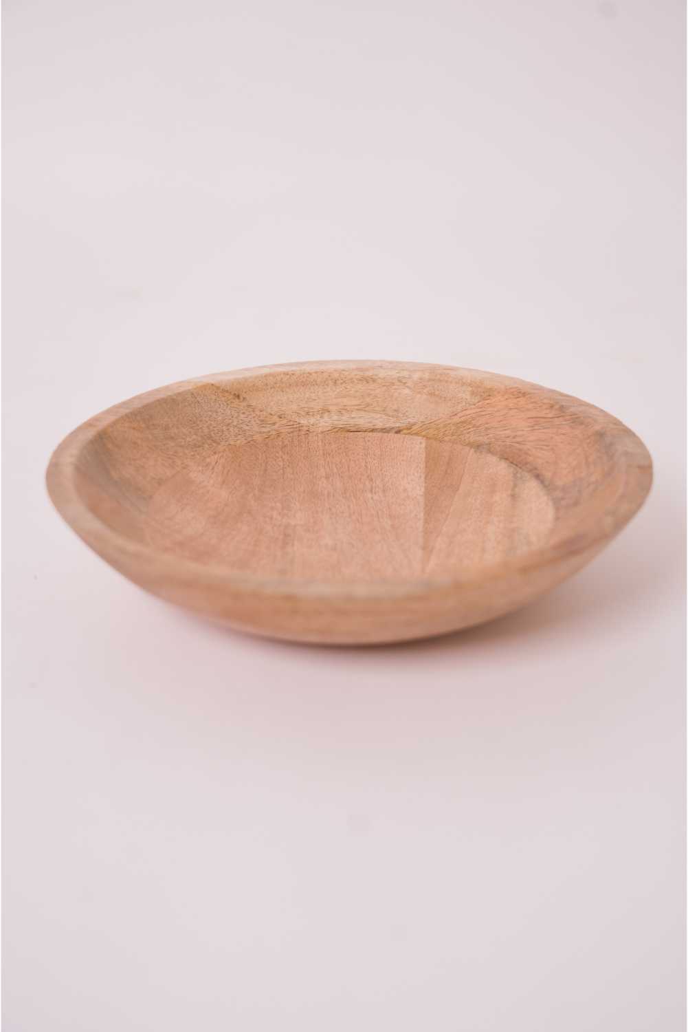 Mango wood bowl