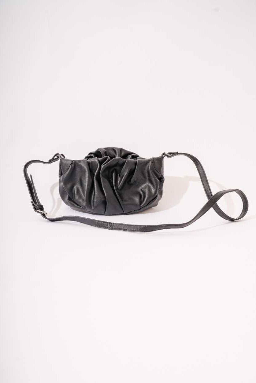 Small black shoulderbag
